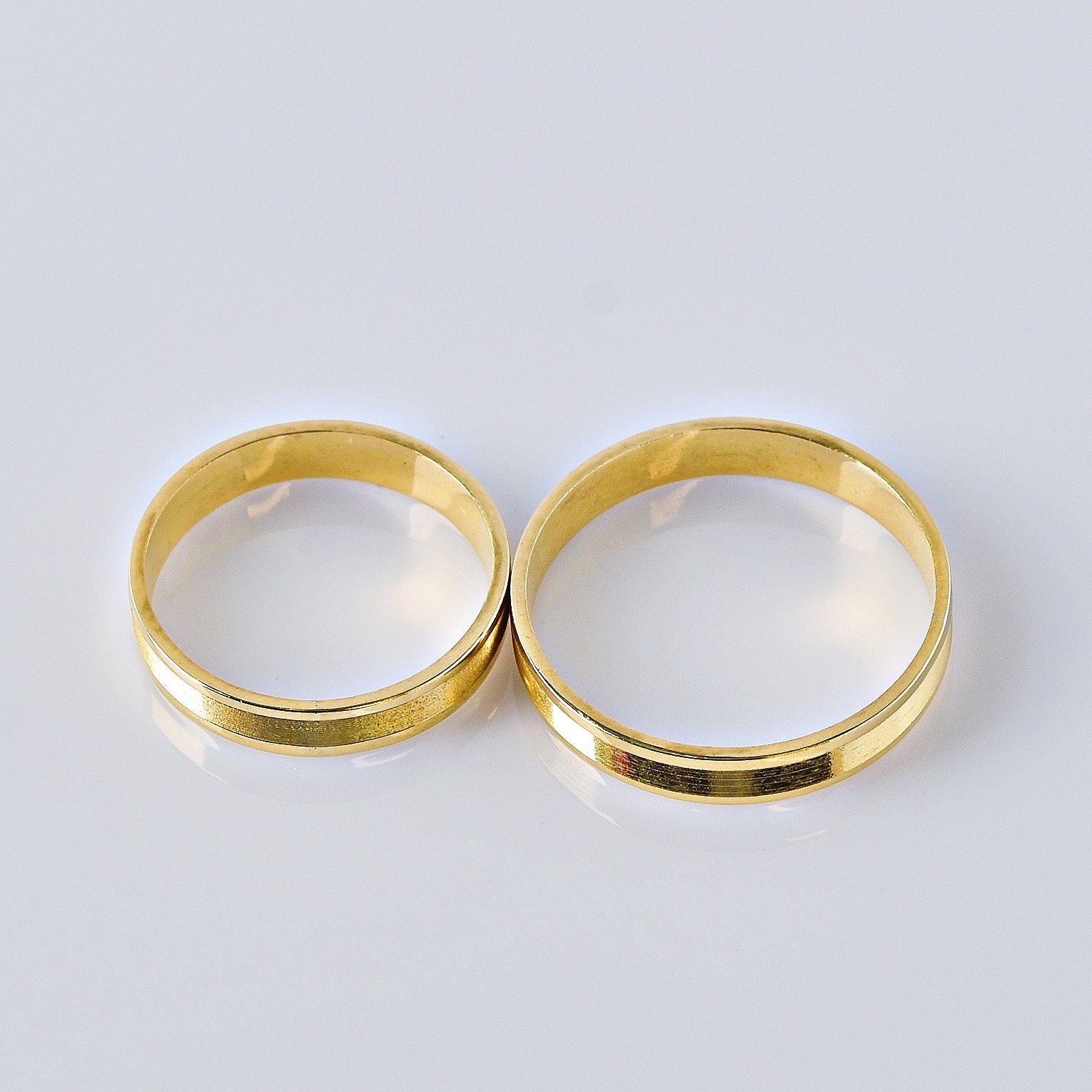 Anillos de Boda Mate y Brillantes - Image 4