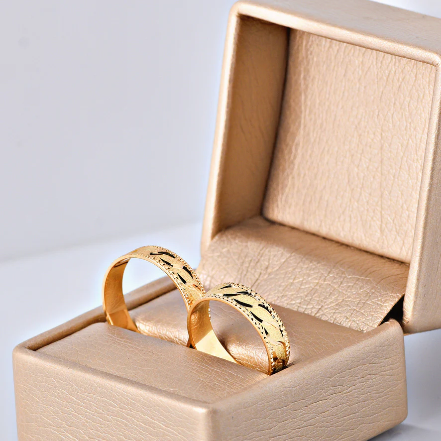 Anillos De Boda Mate Y Diamantados - Image 5